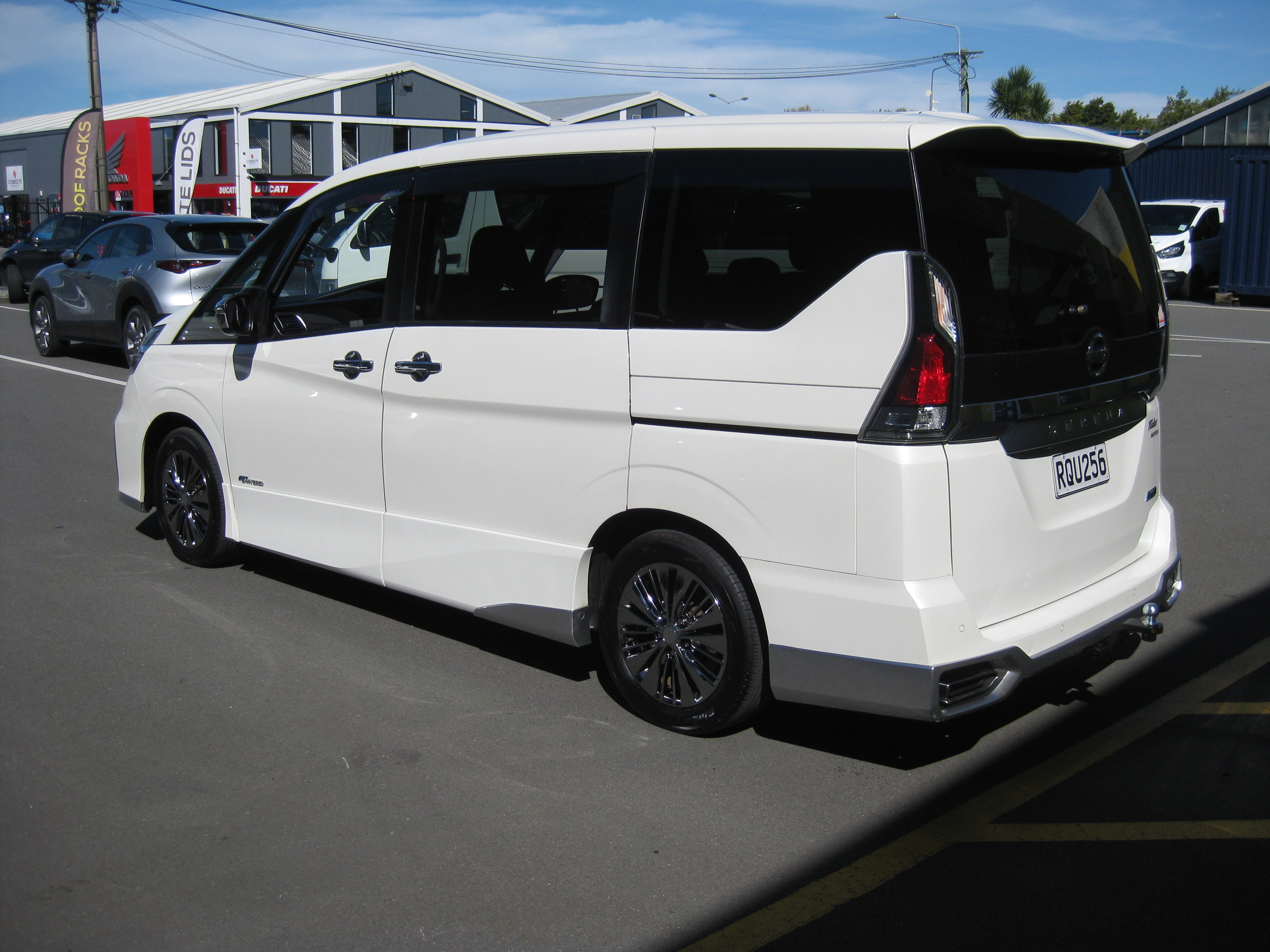 NISSAN SERENA STATIONWAGON 2016-2022