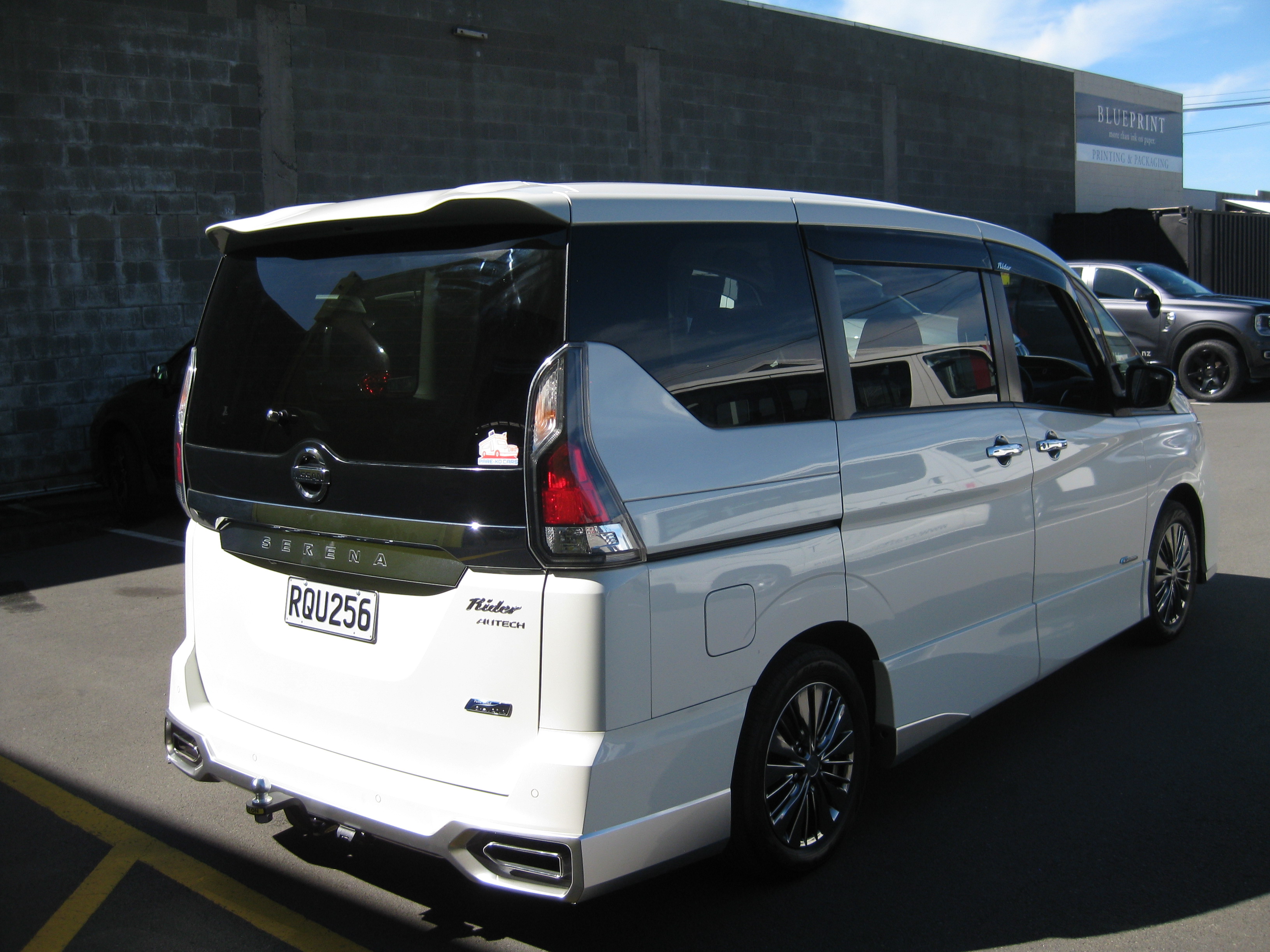 NISSAN SERENA STATIONWAGON 2016-2022